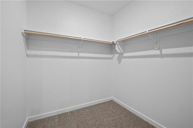 Building Photo - 4682 W Aurora St