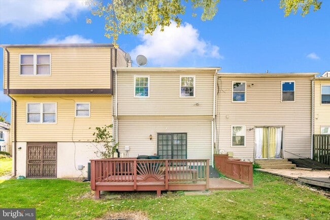 Building Photo - 310 Harry S Truman Dr