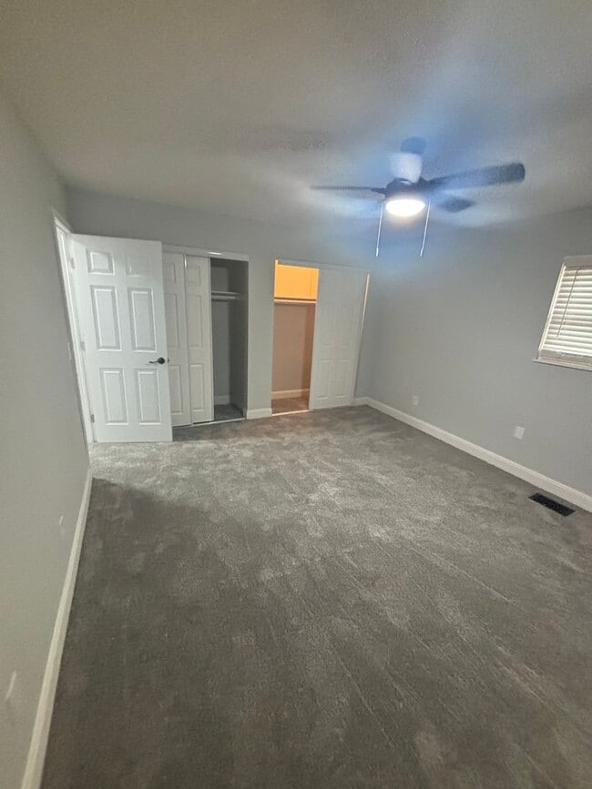 Building Photo - 3224 Summerhill Ln