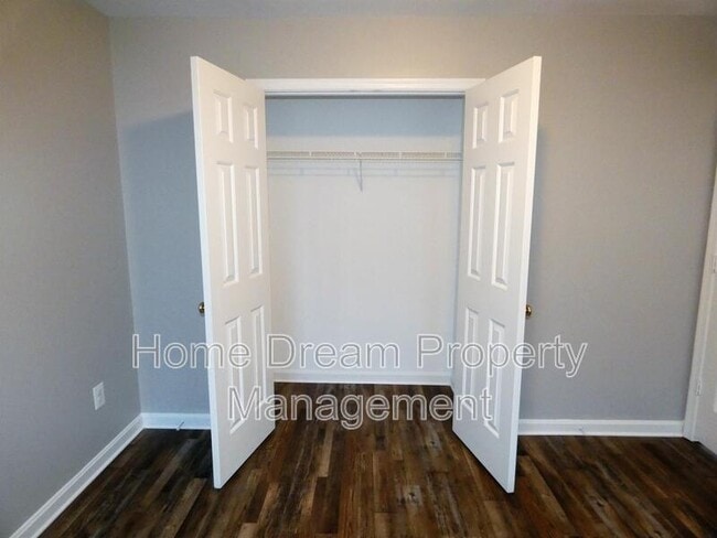 Building Photo - 5408 Veld Ct