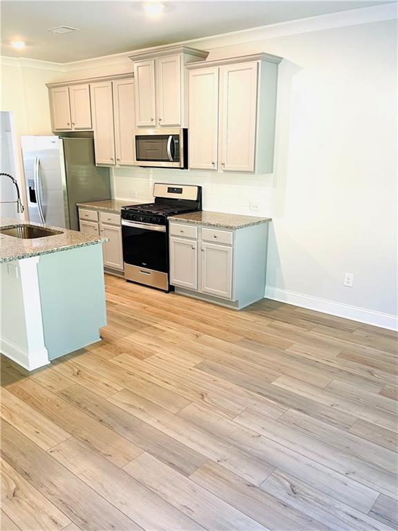 Building Photo - 3030 Westgate Park Dr