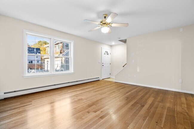 Building Photo - 181 Pilgrim Rd