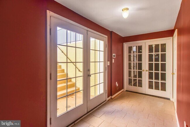 Building Photo - 15309 Lions Den Rd