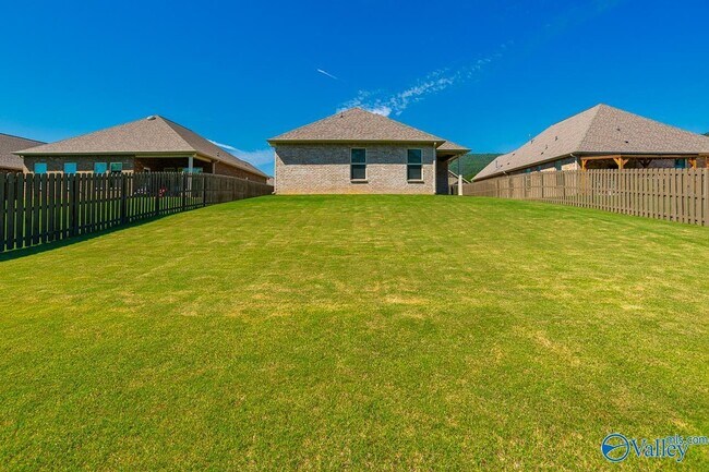 Building Photo - 9029 Mountain Preserve Blvd SE