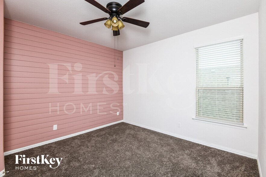 Building Photo - 14824 Brettridge Dr