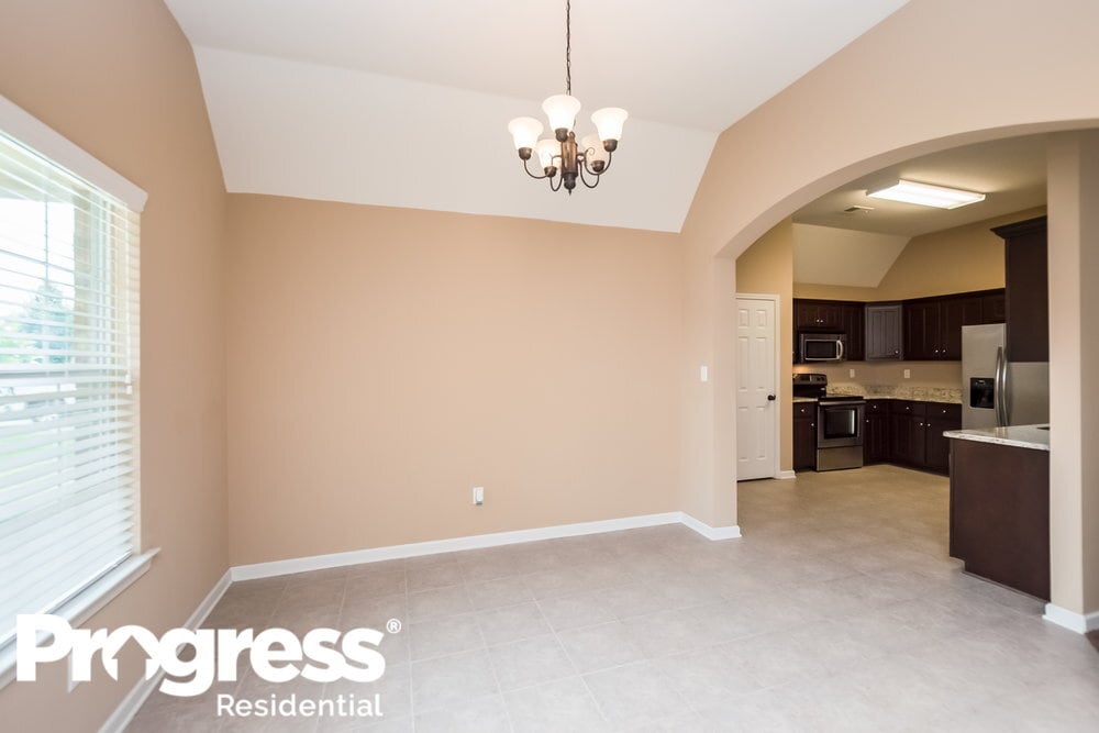 Building Photo - 8985 Gavin Dr