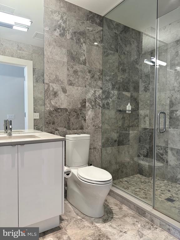 Building Photo - 1805 Walnut St