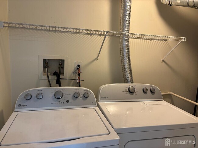 Building Photo - 1301 Plymouth Rd