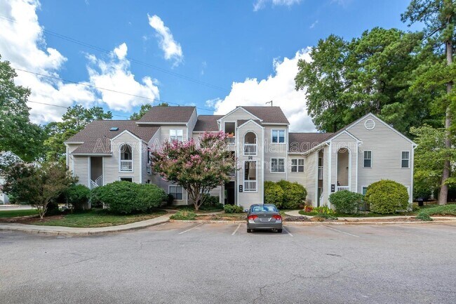 Building Photo - 6020 Winterpointe Ln