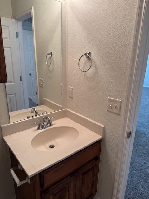 Building Photo - 105 Great Oaks Dr