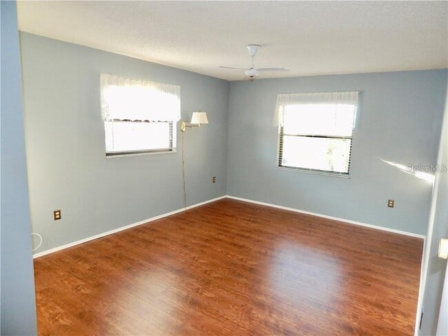 Building Photo - 8220 Westfield Dr