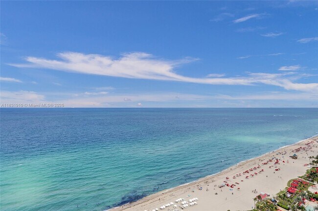 Building Photo - 18101 Collins Ave