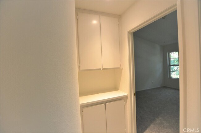 Building Photo - 79 Waxwing Ln