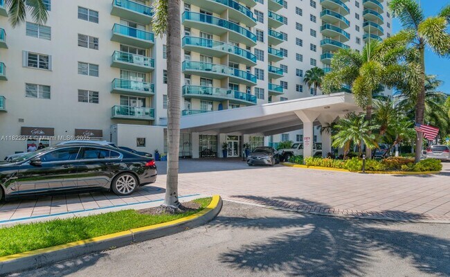 Building Photo - 19390 Collins Ave