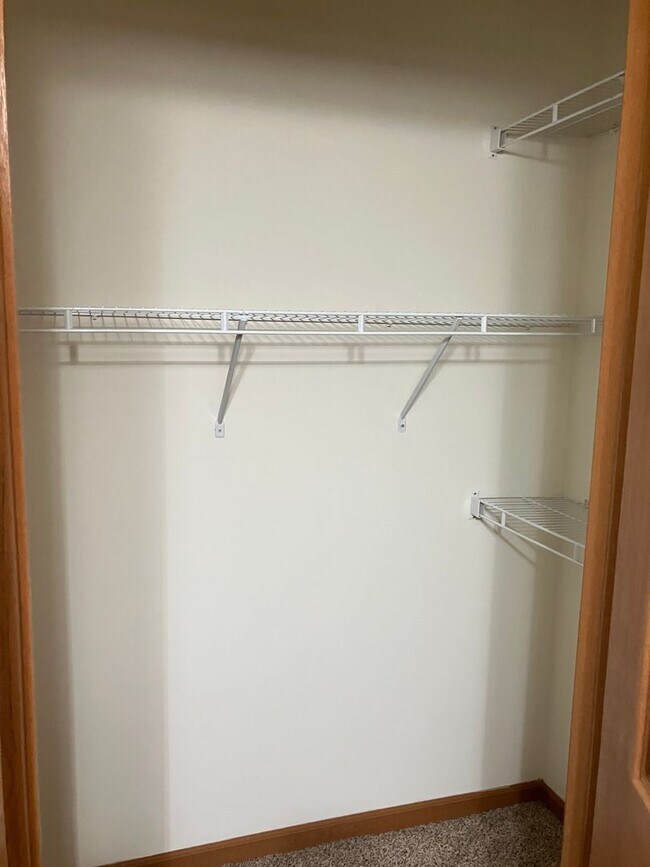 Building Photo - Modern & Spacious 3-Bedroom Ranch Condo – ...