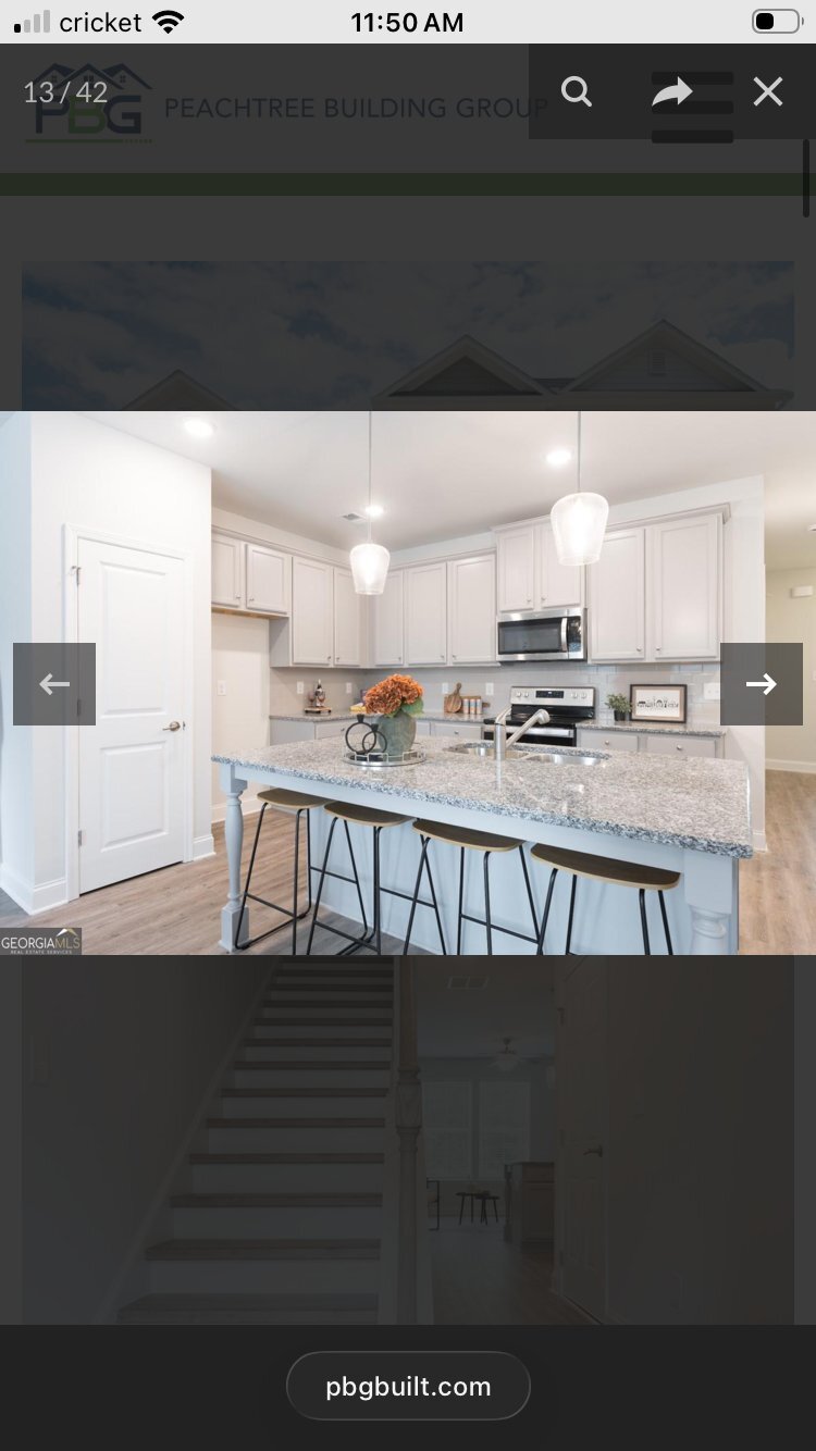 Building Photo - 110 Greenview Ct