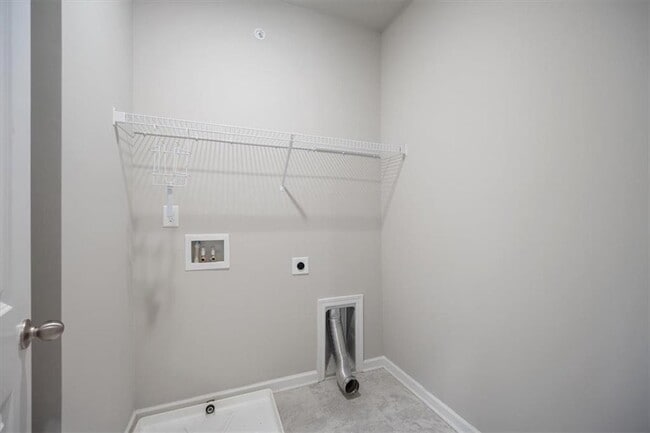 Building Photo - 1505 Slopeside Loop SE
