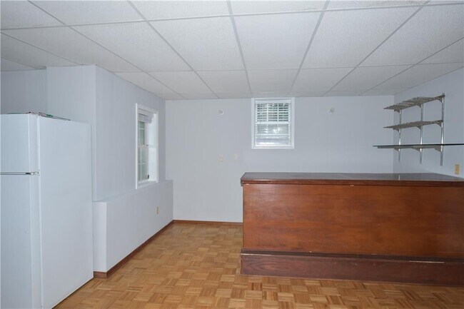 Building Photo - 2030 Hunters Trail Dr