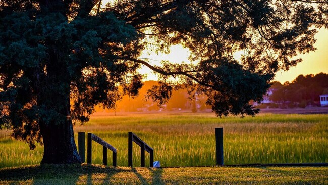 Building Photo - 94 Whiting Ln