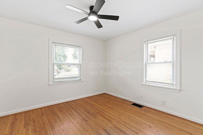 Building Photo - 2602 Elmo Pl