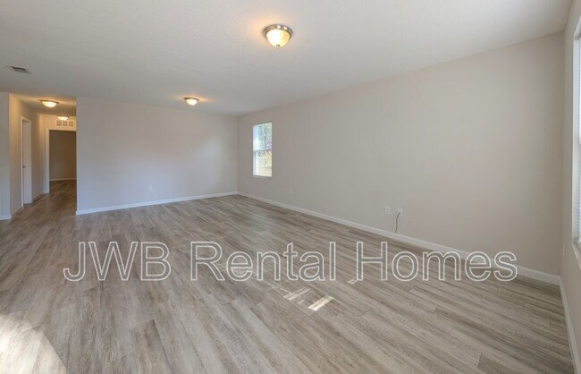 Building Photo - 5215 Missouri Ave