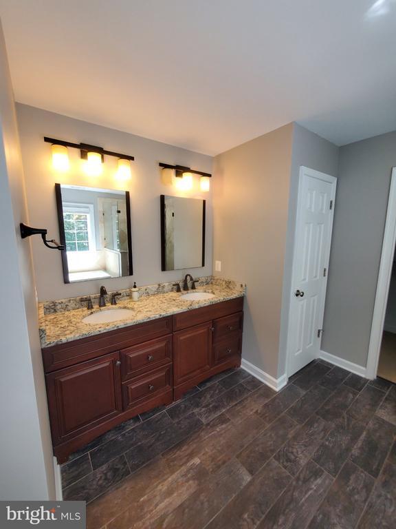 Building Photo - 16379 Covey Cir