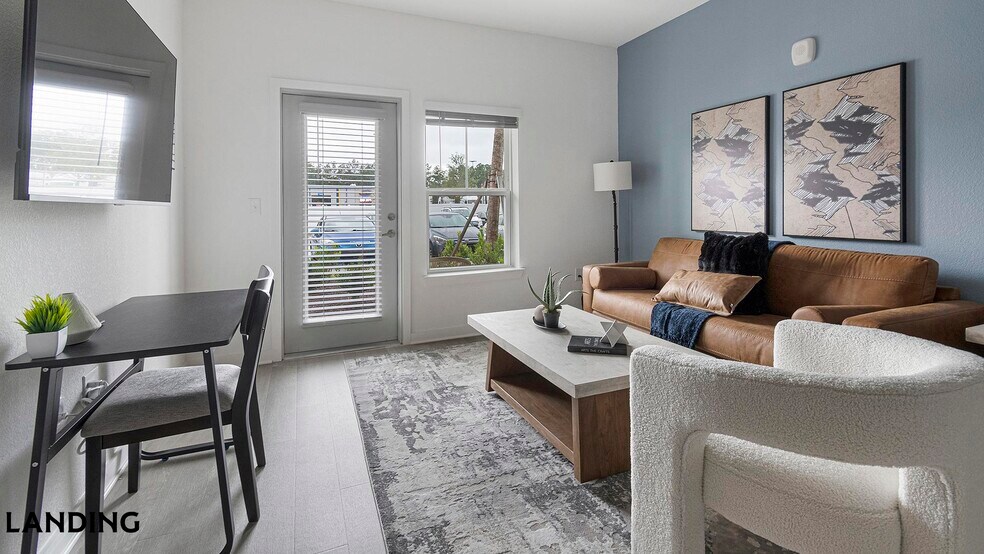 Building Photo - 12525 Tibbets Ln