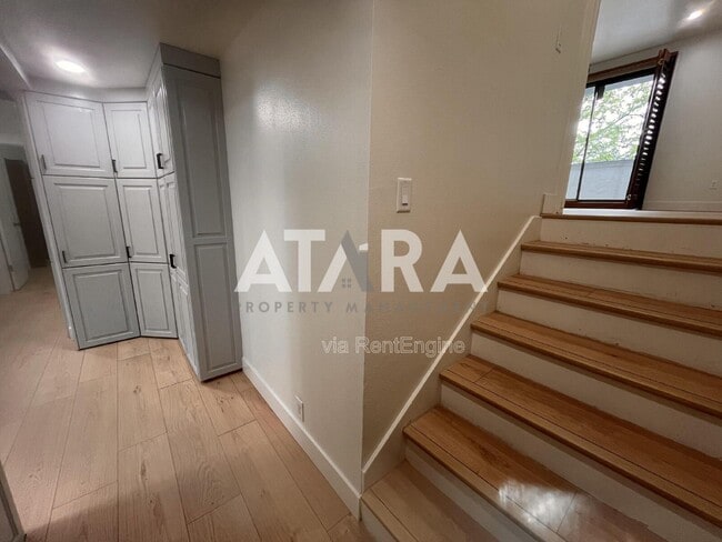 Building Photo - 2141 S 2060 E