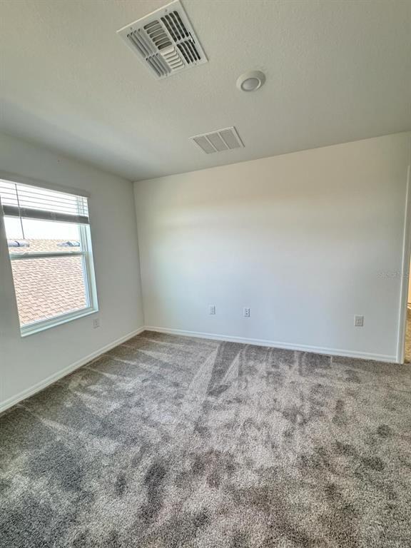 Building Photo - 724 Reggie Rd