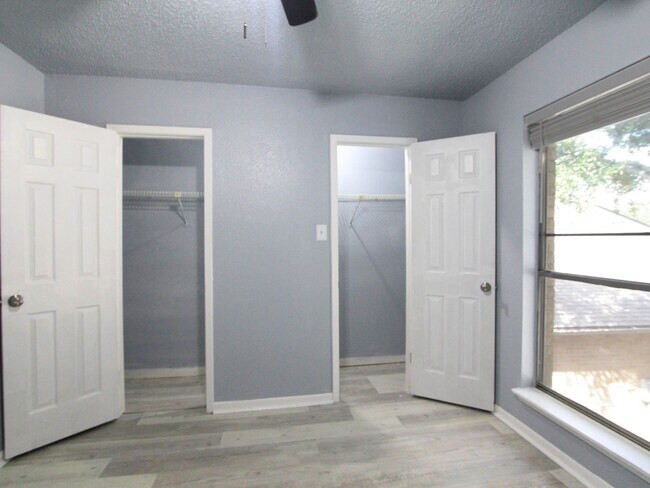 Building Photo - 260 El Dorado Blvd