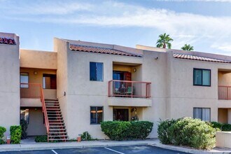 Building Photo - Scottsdale condo!