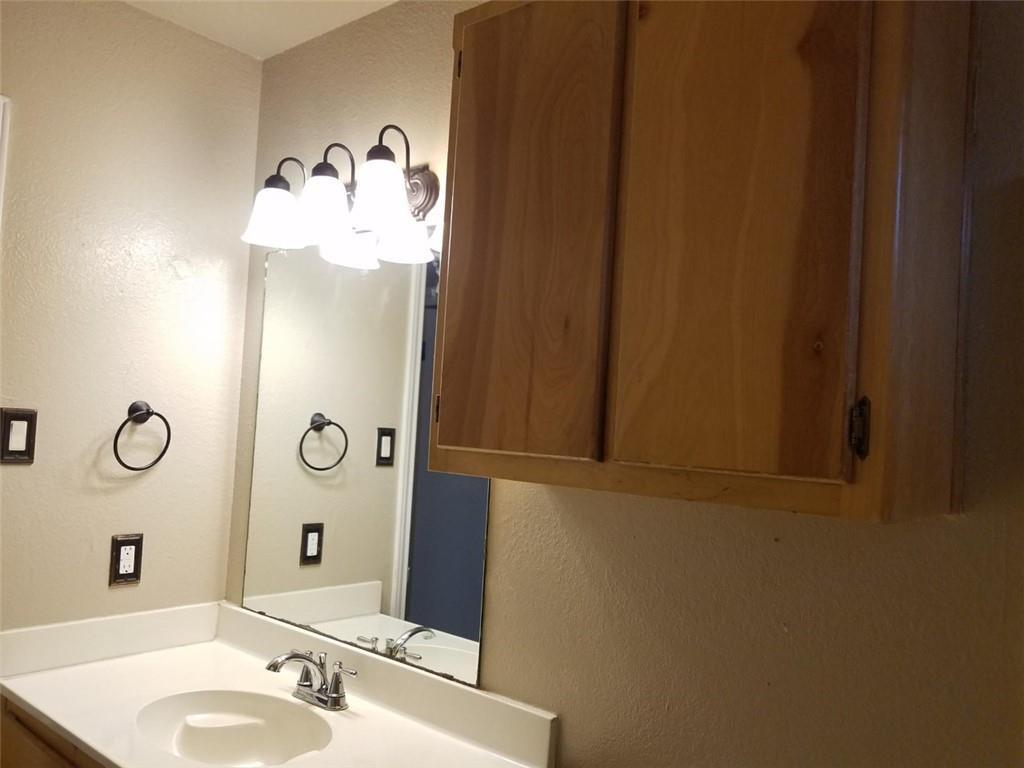 Bathroom 2 - 2553 Alana Ln