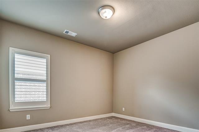 Building Photo - 534 Evergreen Dr