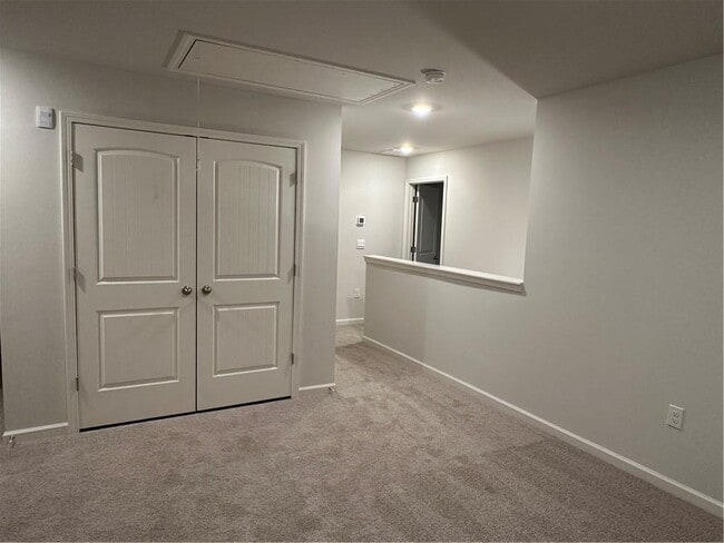 Building Photo - 78 Hughes Pl Dr