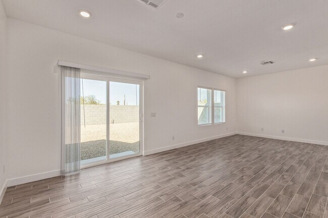 Building Photo - Brand New Home For Rent!