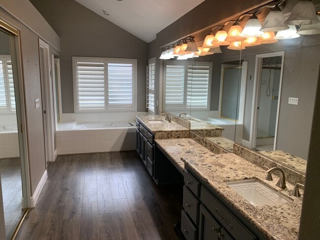 Building Photo - Beautiful 4 Bedroom, 3 Bath Antioch Home W/ SOLAR in Antioch