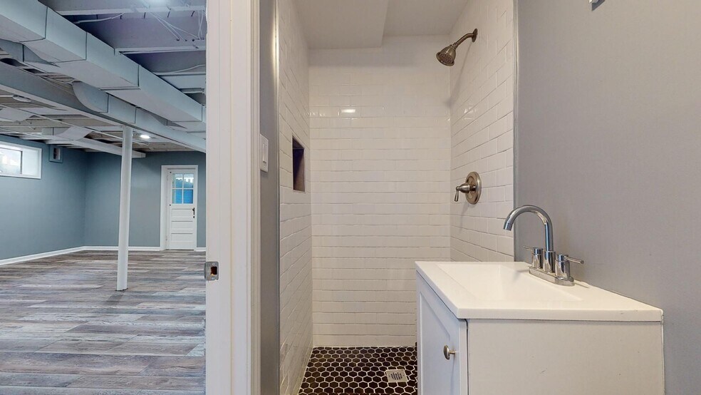 Building Photo - 4815 Yuma St NW