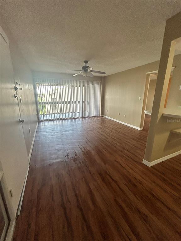 Building Photo - 618 Orange Dr
