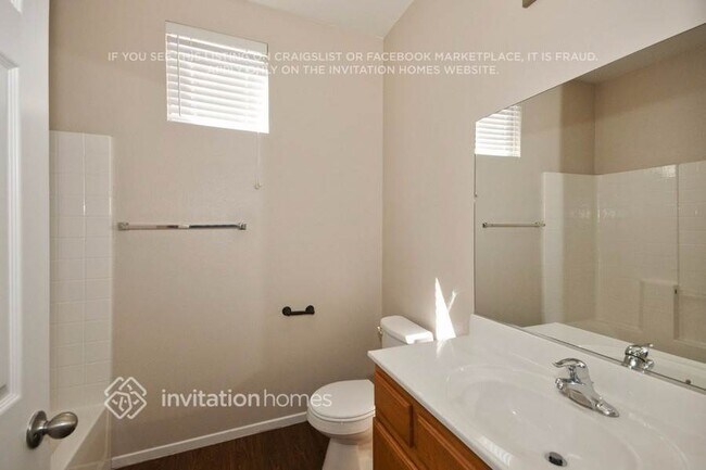 Building Photo - 3021 W La Madre Way