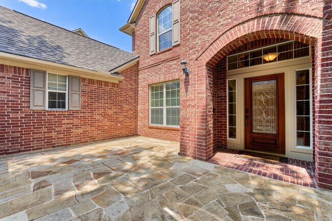 Building Photo - 30 Desert Rose Pl