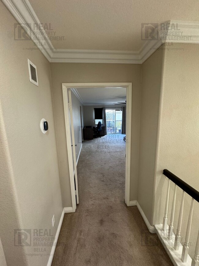 Building Photo - Gorgeous Murrieta Home with Main Floor Bedroom and Bathroom