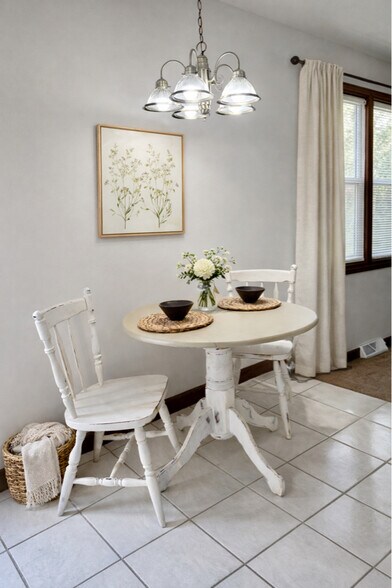 Building Photo - 3682 New Jersey St