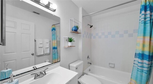 Building Photo - 3107 SW 15th Ave