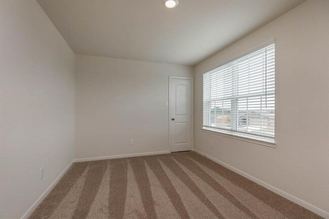Building Photo - 20722 Nala Bear Dr
