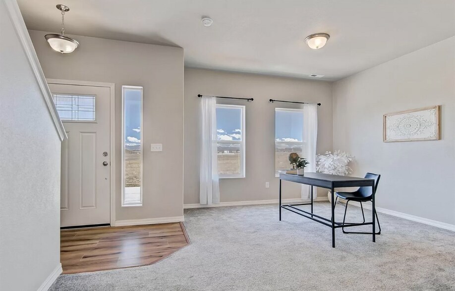 Building Photo - 7468 Johnsontown Hts