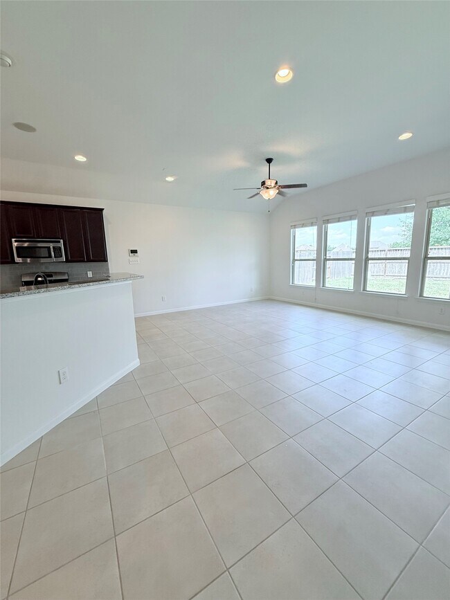 Building Photo - 4031 Addison Ranch Ln