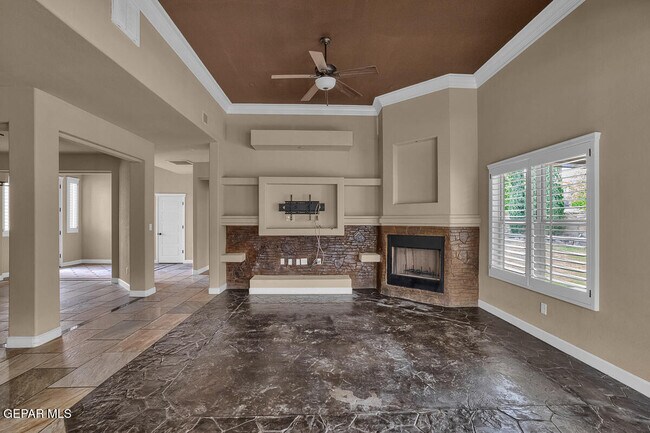 Building Photo - 7238 Canyon Wren Ave