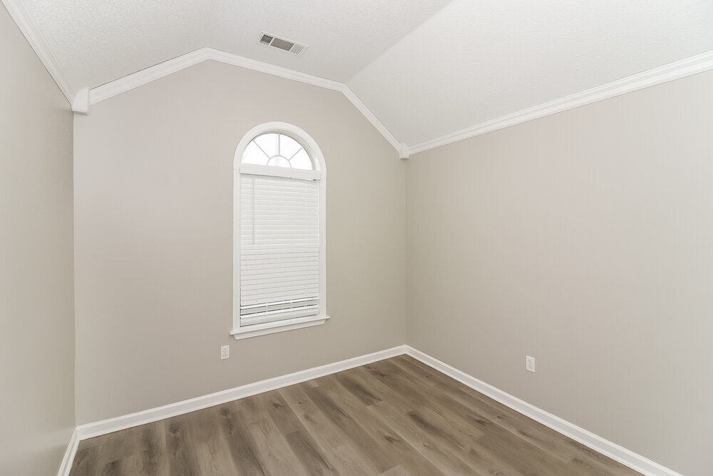 Building Photo - 745 N Sanga Rd