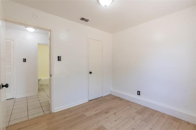 Building Photo - 5333 Taos Dr