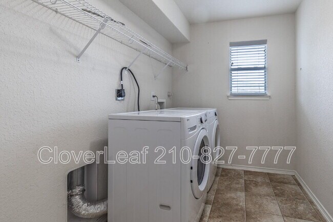 Building Photo - 6211 Big Bend Cove